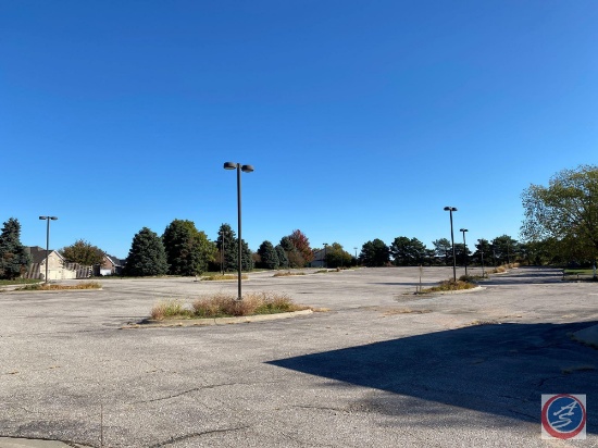 {{18X$BID}} (18) 30' Outdoor Light Poles {{BUYER MUST PROFESSIONALLY REMOVE AND HAVE PROOF OF