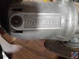 Makita 180mm Disc Grinder