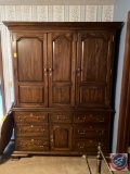 Pennsylvania House Armoire Measuring are 62'' x 20'' x 80''