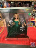 2004 special edition Barbie holiday green dress blonde hair