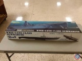 Vintage Revell 1/72 Scale WWII Gato Class Submarine Model