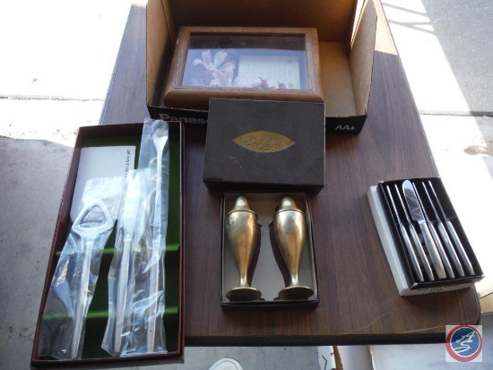 3 pc Bar Set, Miniture Spreading Knives, Brass Salt & Pepper Shakers
