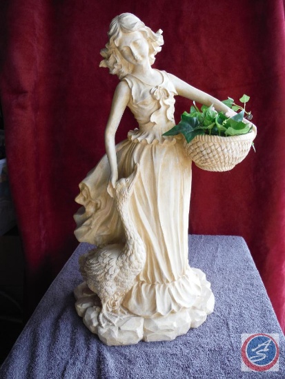 Woman Statue 22 in tall