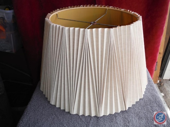 Pleated Lamp Shade [ short cut ]