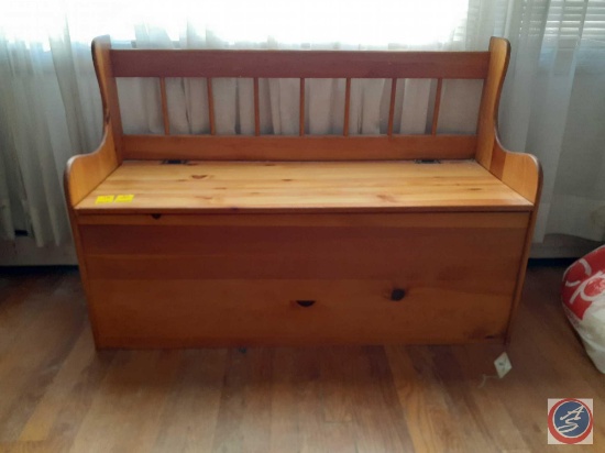 Wooden Bench with Storage Measuring 42 1/2'' X 17'' X 29''