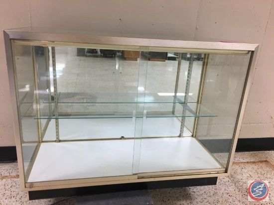 Retail Metal/Glass Display Case by Jahabow w/2 Glass Shelves 48" x 20" x 38" (Light does not