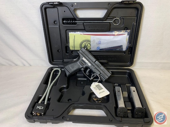 Springfield Armory model XD-9 9 X 19 Pistol Sub Compact Semi-Auto Pistol in factory hard case with 3