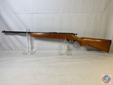 SEARS model 41-103-1977 22 S-L & LR Rifle Vintage Sears bolt action rifle with soft case.