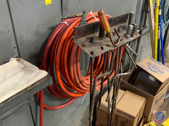 2 Air Hoses and speed handles