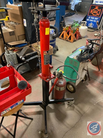 Big Red 1000 Pound Underhoist Lift With Transmission Adaptor, And Fire Extinguisher