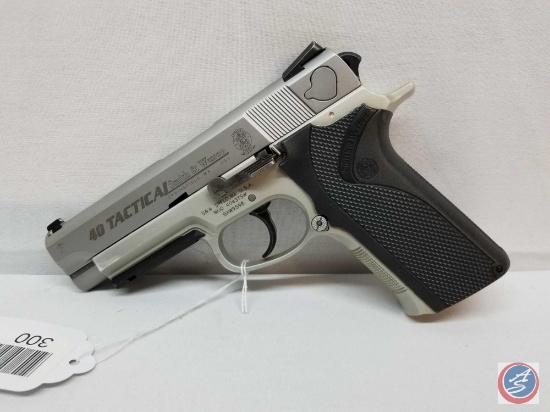 Smith & Wesson Model 4043TSW Pistol 40 S & W Semi Auto Pistol Stainless Steel Frame and 4 inch