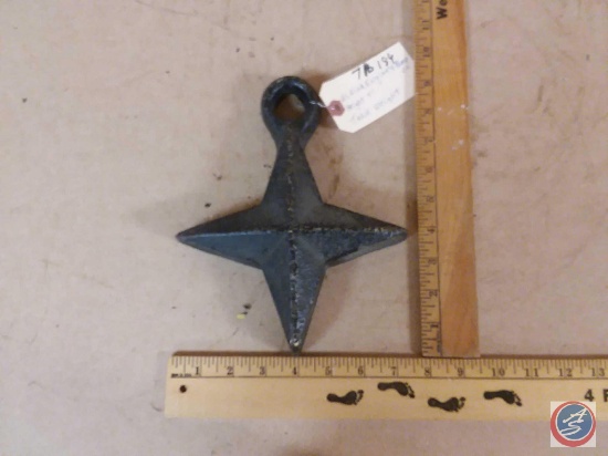 US Wind Engine and Pump Co Height 9" tank weight 7lbs