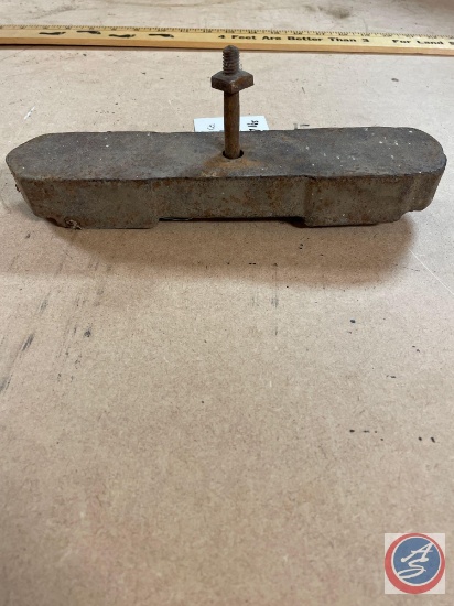 Flint & Walling Mfg Co 16 & 18 Leading Mil Part # D33L... Spoke weight... 7lbs