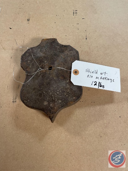 shield...weight no markings 12lbs