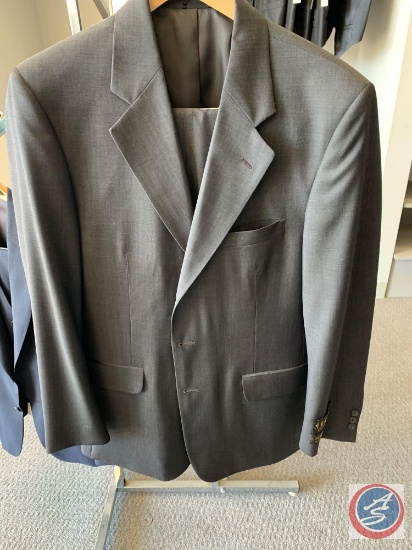 Woolmark suit size 40 tall pants 38 100% wool By Franco