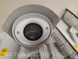 Bosch Security Camera w/Mount Model No. UHO-HBGS-10