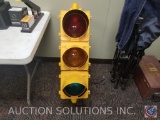 Traffic Light With Wall Plug And Selectable Color Light Switch