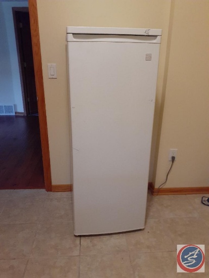 Kenmore Stand-Up Freezer Model No. 253.20202710