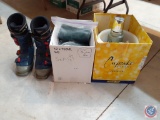 Aladdin Stanley Thermos, Plastic Bowl, Rain Coats and Pants, Nordica Vertech 65 Ski Boots Marked