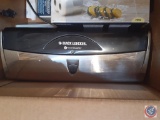 Black and Decker Fresh Guard Vacuum Sealer No. VS200BM, Deni Vacuum Sealer and (2) Black and Decker