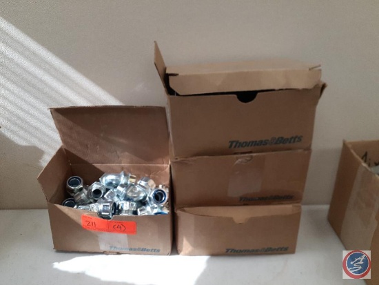 Thomas and Betts 1/2'' Liquid Tight Flexible Metal Conduit Connectors with 90 Degree Angles