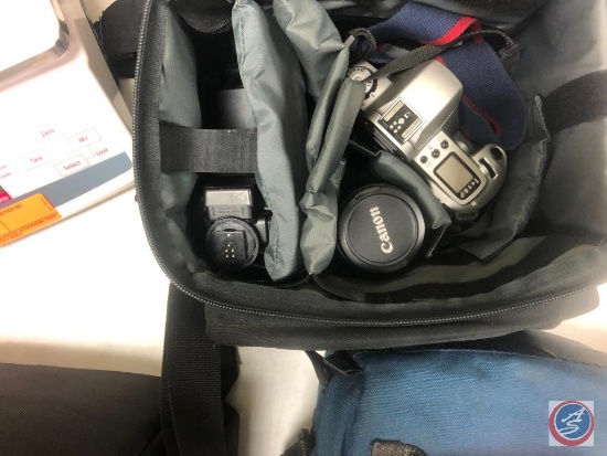 Cannon EOS Rebel G Camera Model No. 0565039 in Carrying Case with Extra Lens