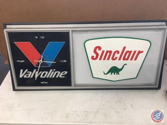 Valvoline Clock / Sinclair Emblem (light does not come on)