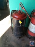 One hand pump 30 lb can for gear Greece empty