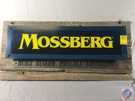 Mossberg Lighted Display (Light Works) 30" x 14"