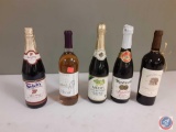 {{5X$BID}} (1) Welch's Red Grape Juice, (1) Mead Honey Table Wine, (1) Meier's Sparkling