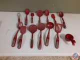 KitchenAid Utensil Set, 15 Cooking Utensils, Non-Stick and Heat Resistant Kitchen Tools