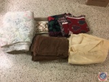 Blankets, Sheets, Pillow Cases, Comforter and Christmas Throws