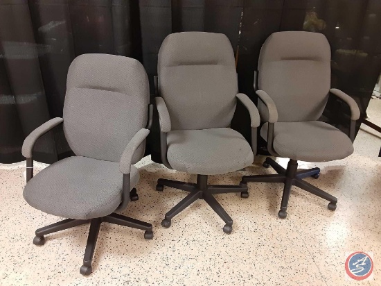 {{3X$BID}}... Rolling Adjustable Office Chairs...