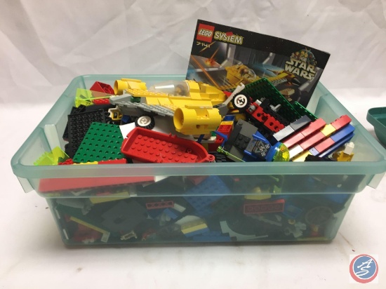 Tote of Lego's