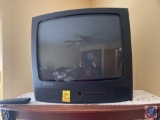 GE Commercial Skip TV Model No. 19GT240 with Remote