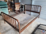 Vintage Wooden Full Size Bed Frame (Brown)