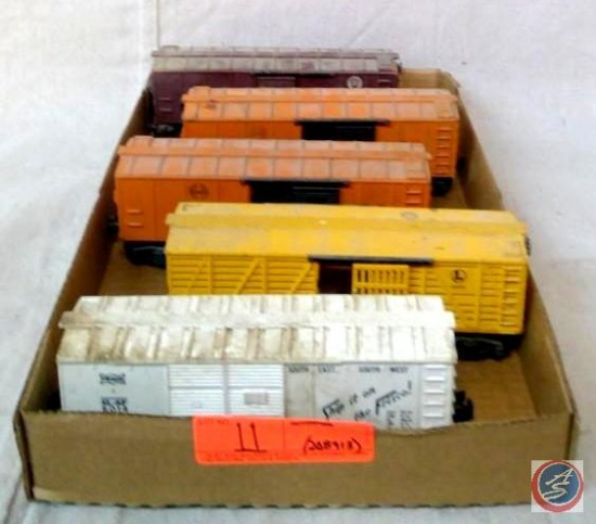 (5) Assorted Lionel "O" cars.