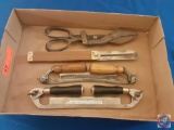Tin snips, two-handed planers and woodworking tool.