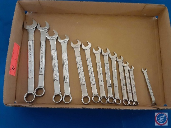 (1) Flat assorted Craftsman Metric combination wrenches.