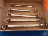 (1) Flat of assorted Craftsman Metric box end wrenches.