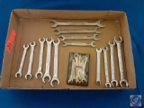 (1) Flat assorted wrenches; Craftsman, Rachet Action (Mix of Metric and SAE)
