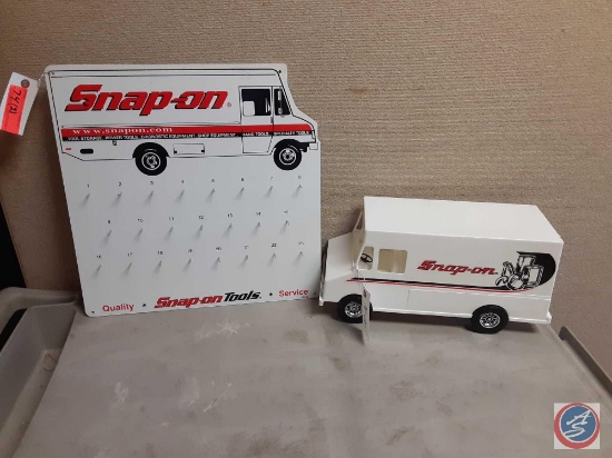 (1) Snap-On Key holder, (1) Snap-ON Van
