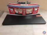 Snap-on Tools Diner Drive-In Diorama