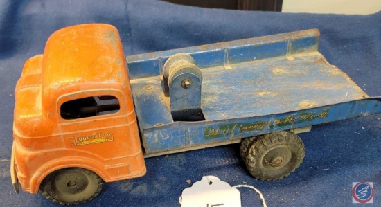 Vintage Structo Toy Tow Truck