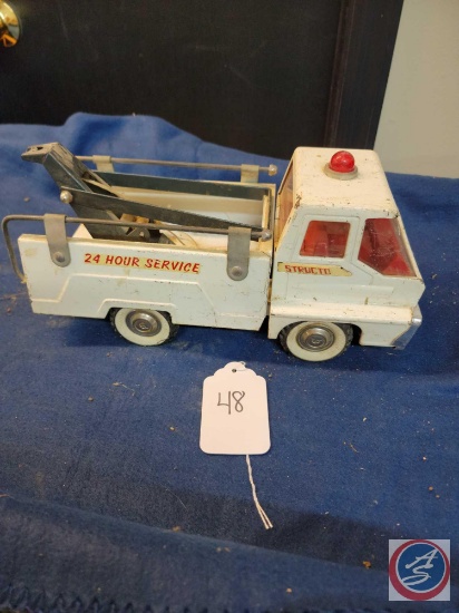 Vintage Structo Toy Tow Truck