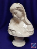 Vintage ceramic statue of Mother and Child. H 10?. Mark: (...1971, Indiana.)