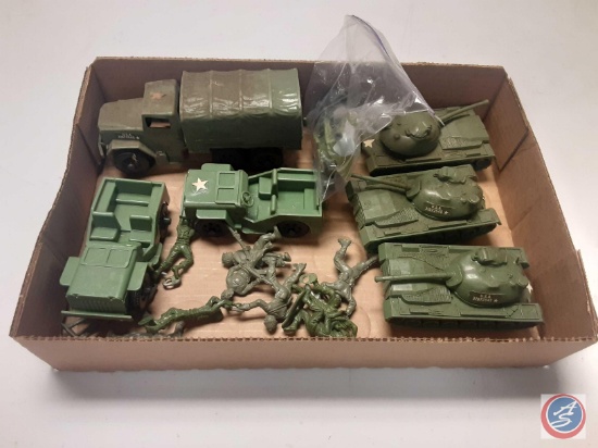 1 flat three tanks two Jeeps and army men