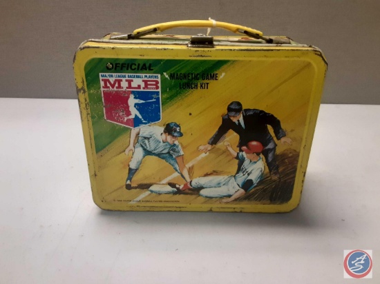 1 MLB lunch box with thermos