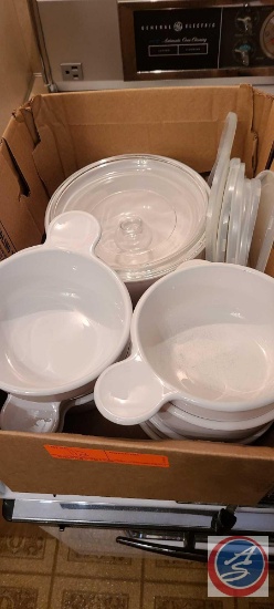 (2) flats of corningware bowls with lids and pan with lid and pyrex pans,...