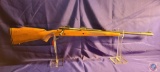 Manufacturer: Winchester CaliberGauge: 243 Winchester Model: 670 FirearmType: Rifle SerialNumber: